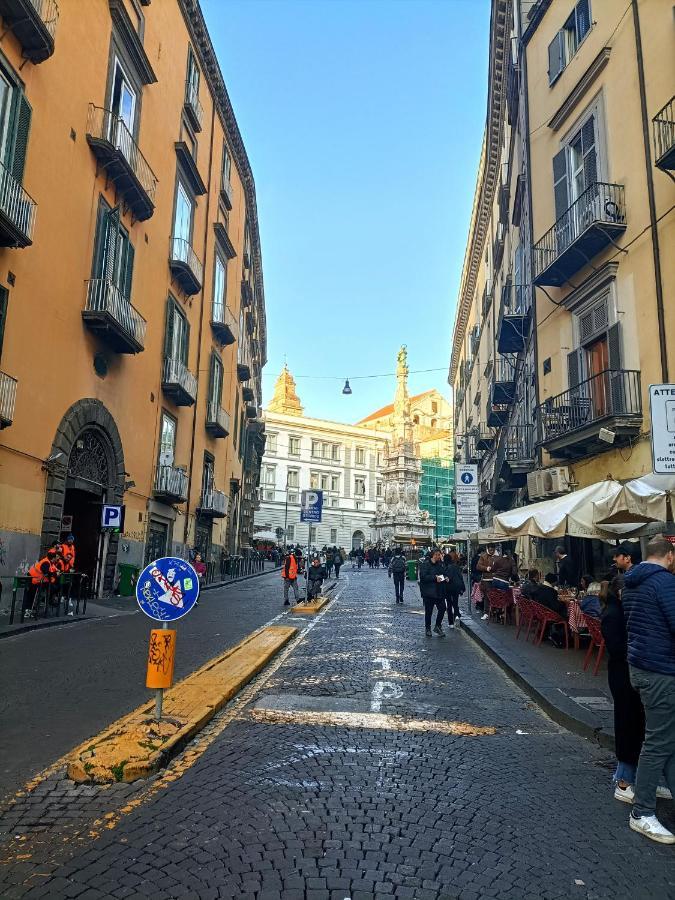 Famme Sta Cuiete Appartamento Napoli Centro Extérieur photo