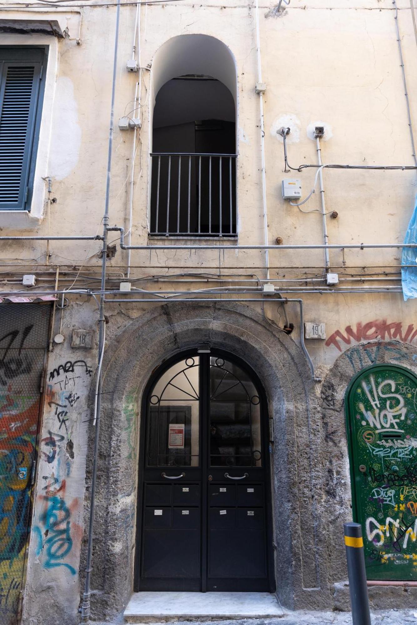 Famme Sta Cuiete Appartamento Napoli Centro Extérieur photo